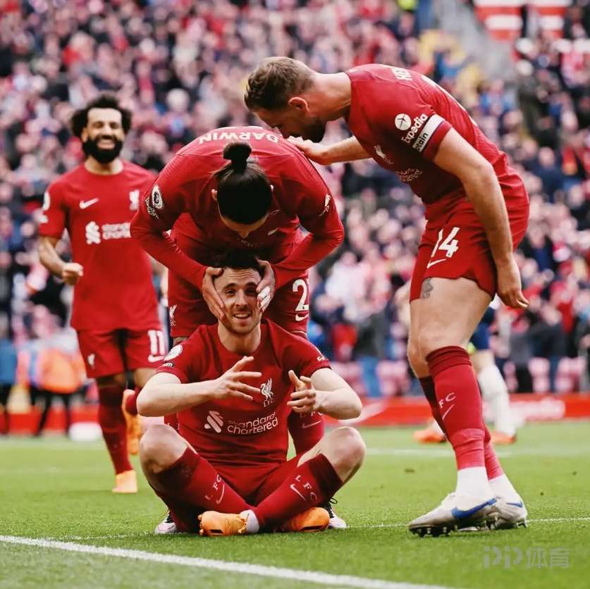 利物浦官方回顾23年4-3热刺 若塔补时绝杀后“打游戏”庆祝